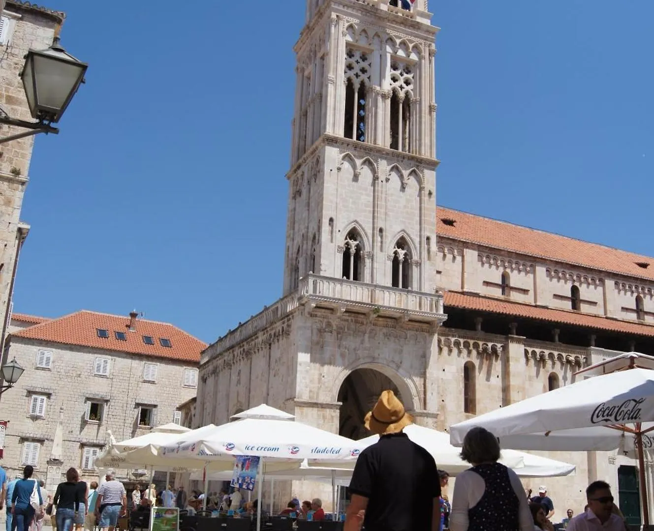 Erdgeschosswohnung Mit Viel Komfort Und Terrasse Τρογκίρ Κροατία